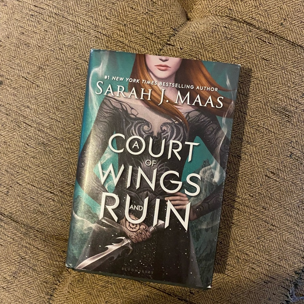 ACOWAR original cover